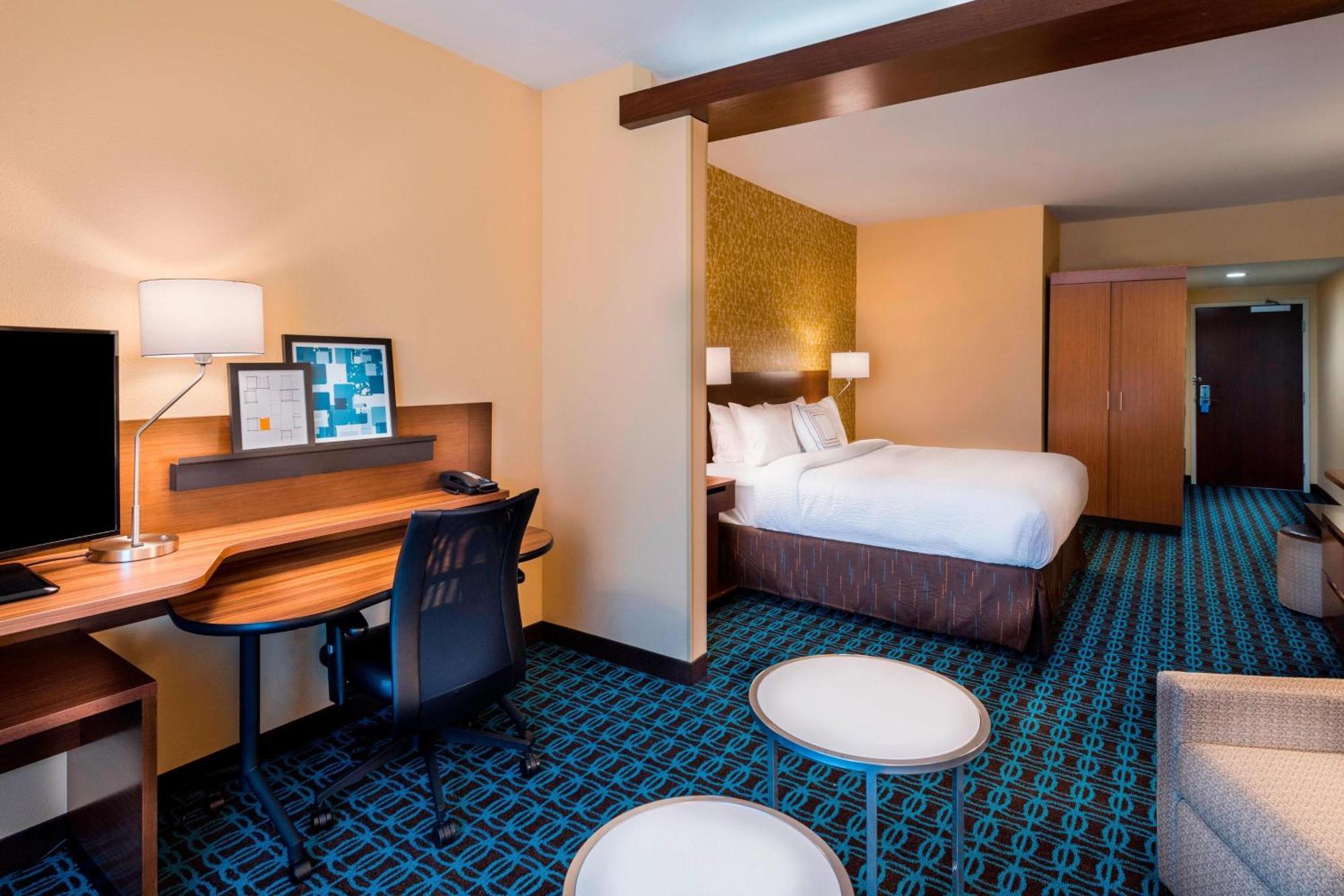 Fairfield Inn & Suites By Marriott Dallas וואקסהאצ'י מראה חיצוני תמונה