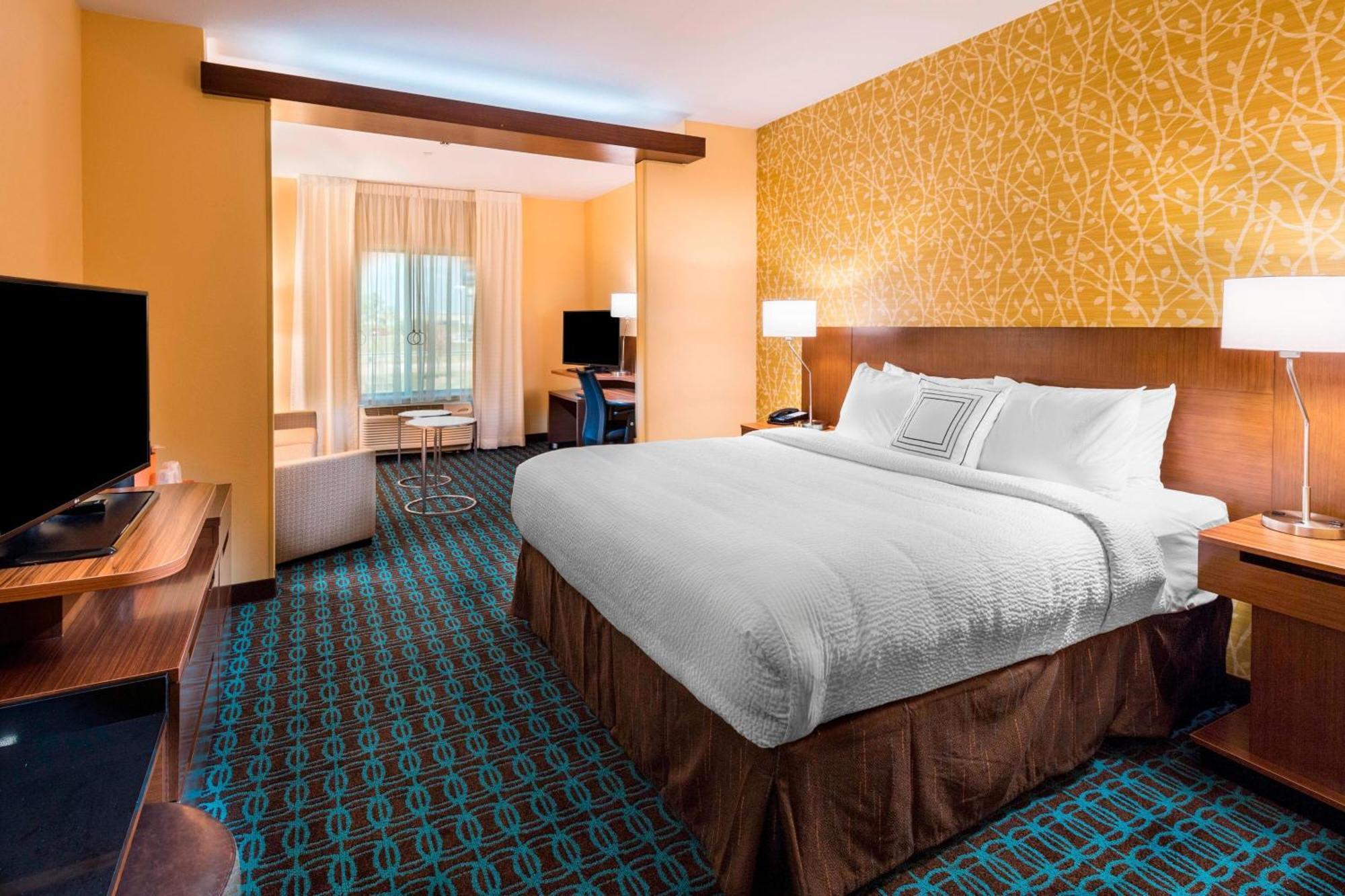 Fairfield Inn & Suites By Marriott Dallas וואקסהאצ'י מראה חיצוני תמונה