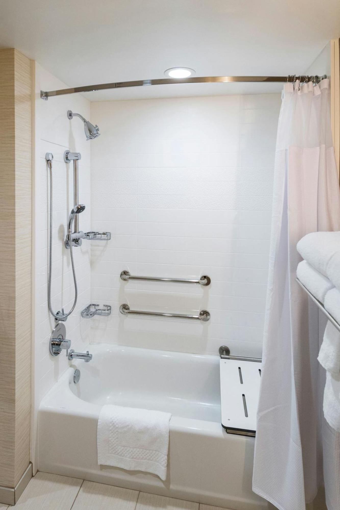 Fairfield Inn & Suites By Marriott Dallas וואקסהאצ'י מראה חיצוני תמונה