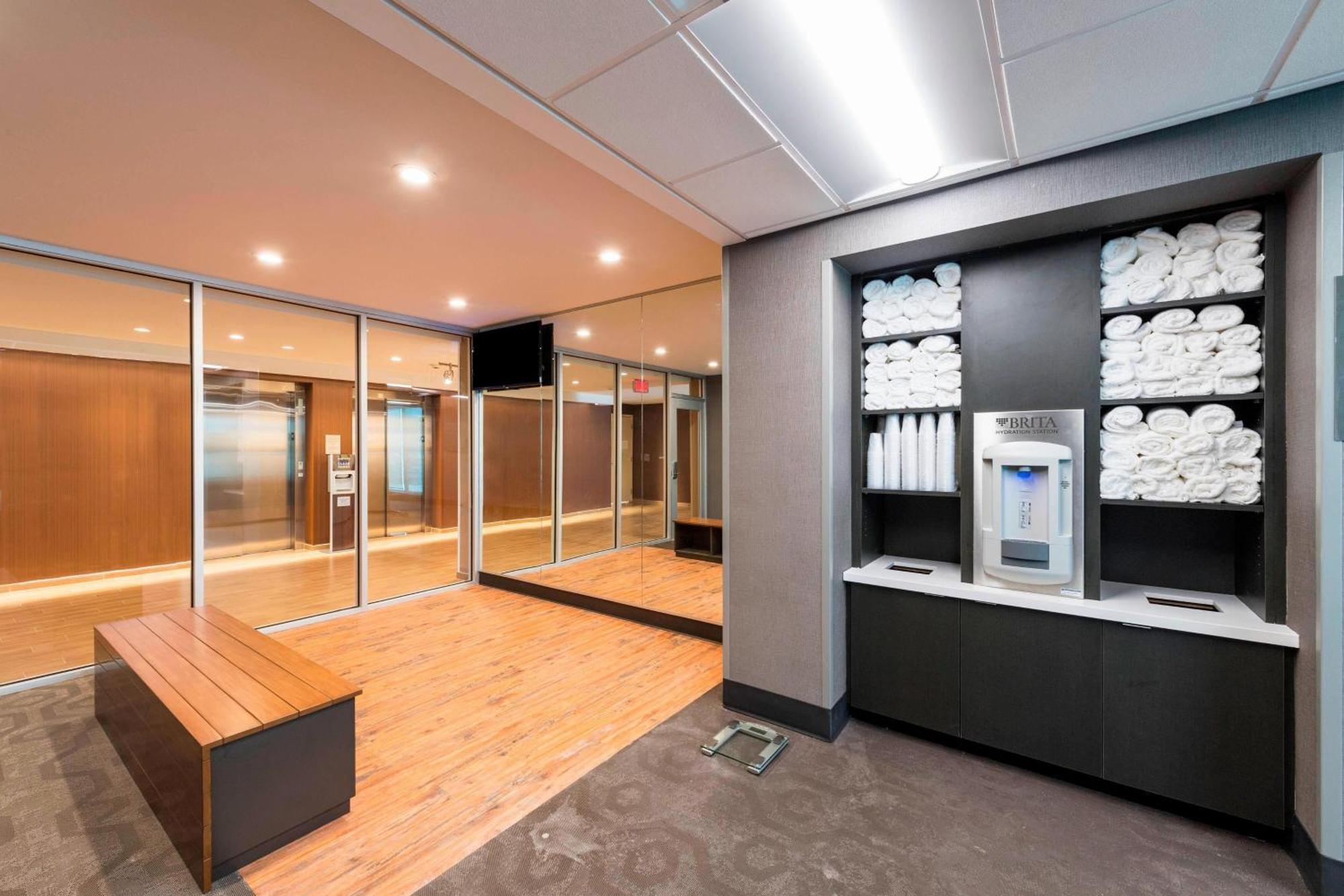 Fairfield Inn & Suites By Marriott Dallas וואקסהאצ'י מראה חיצוני תמונה